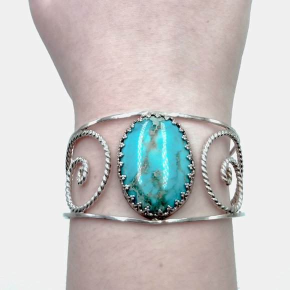 Women's Sterling Silver Filigree Cuff Bracelet - Picture 2 of 6